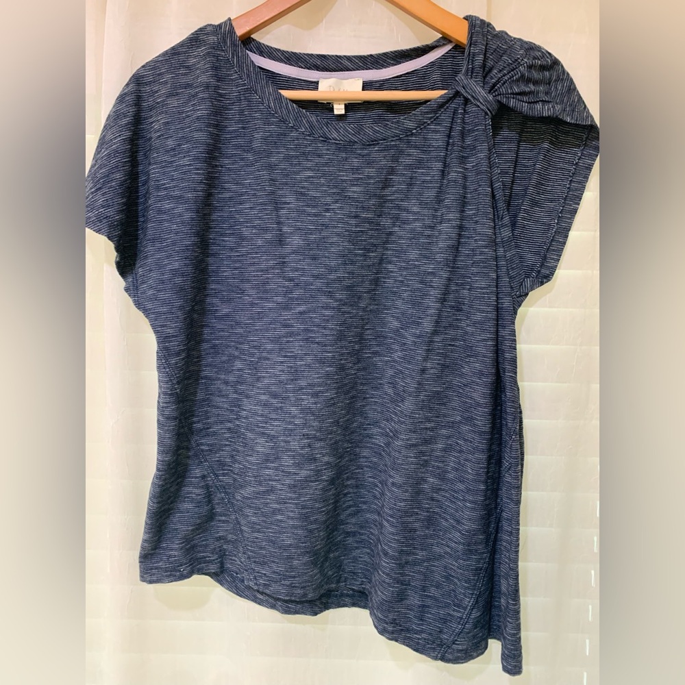 Anthropology Deletta Short Sleeve Top With Asymmetrical Hem size S